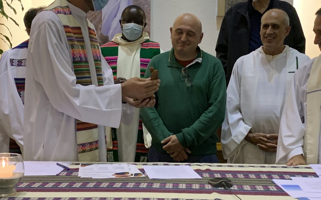 25 aniversario de las comunidades de Lurberri. Promesa definitiva de Roberto Zabalza, renovación ministerial Fran Beunza, y pasos a la Fraternidad.